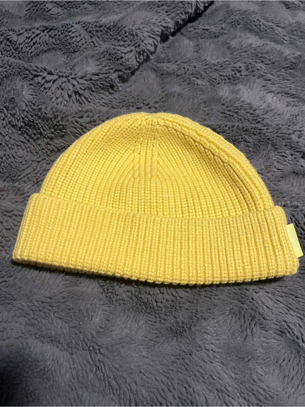 lululemon athletica women Lemon Yellow Ribbed Beanie